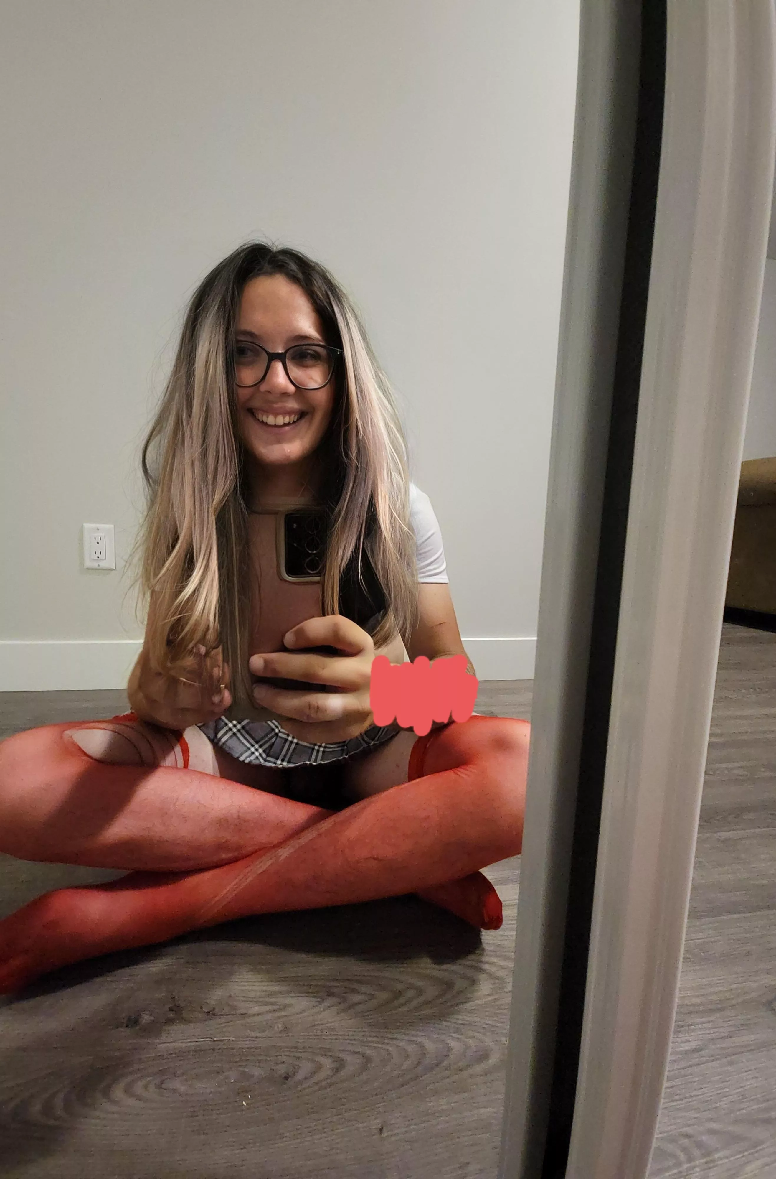 First time posting 🥺 I felt cute. I also blocked out my tattoos just for my own good