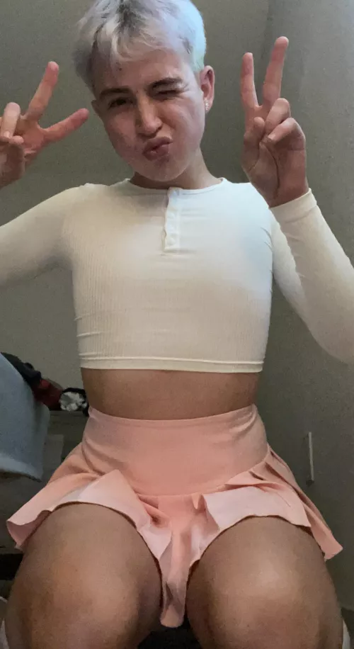 first time showing my face on here๐
 but hi cuties!! <33