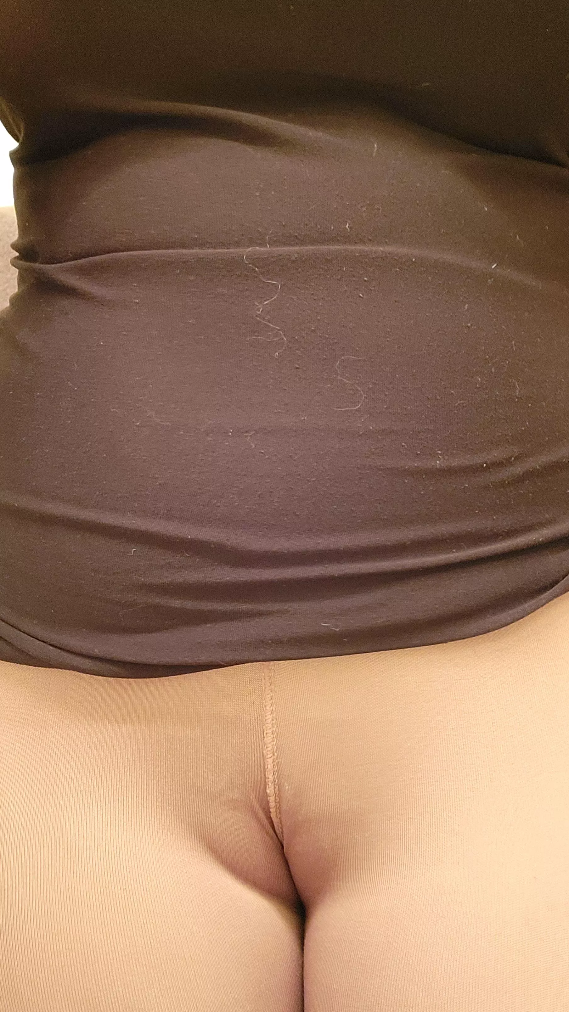 First time taking a cameltoe shot. And I'm not mad about it