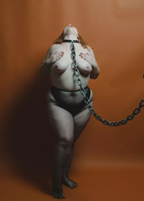 Fishnets are hot 💋