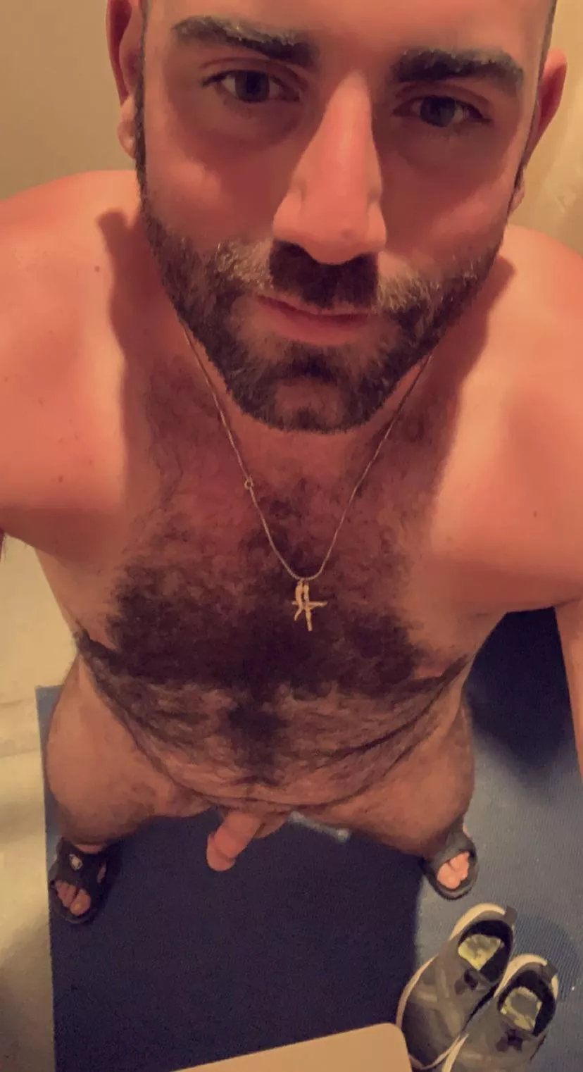 Flash back to the public showers 🚿