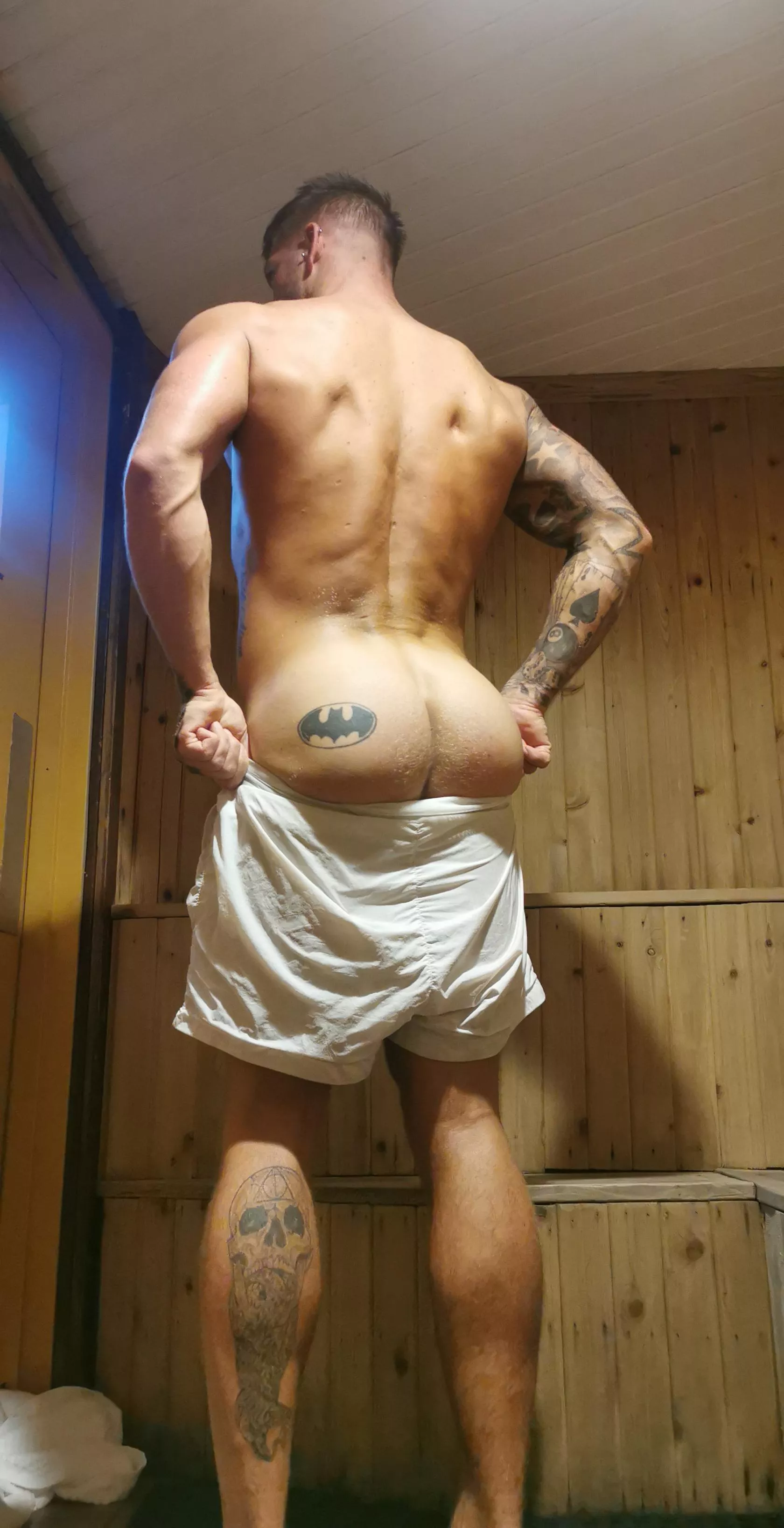Flashing in the sauna... Hope nobody saw Flashing in the sauna... Hope nobody saw