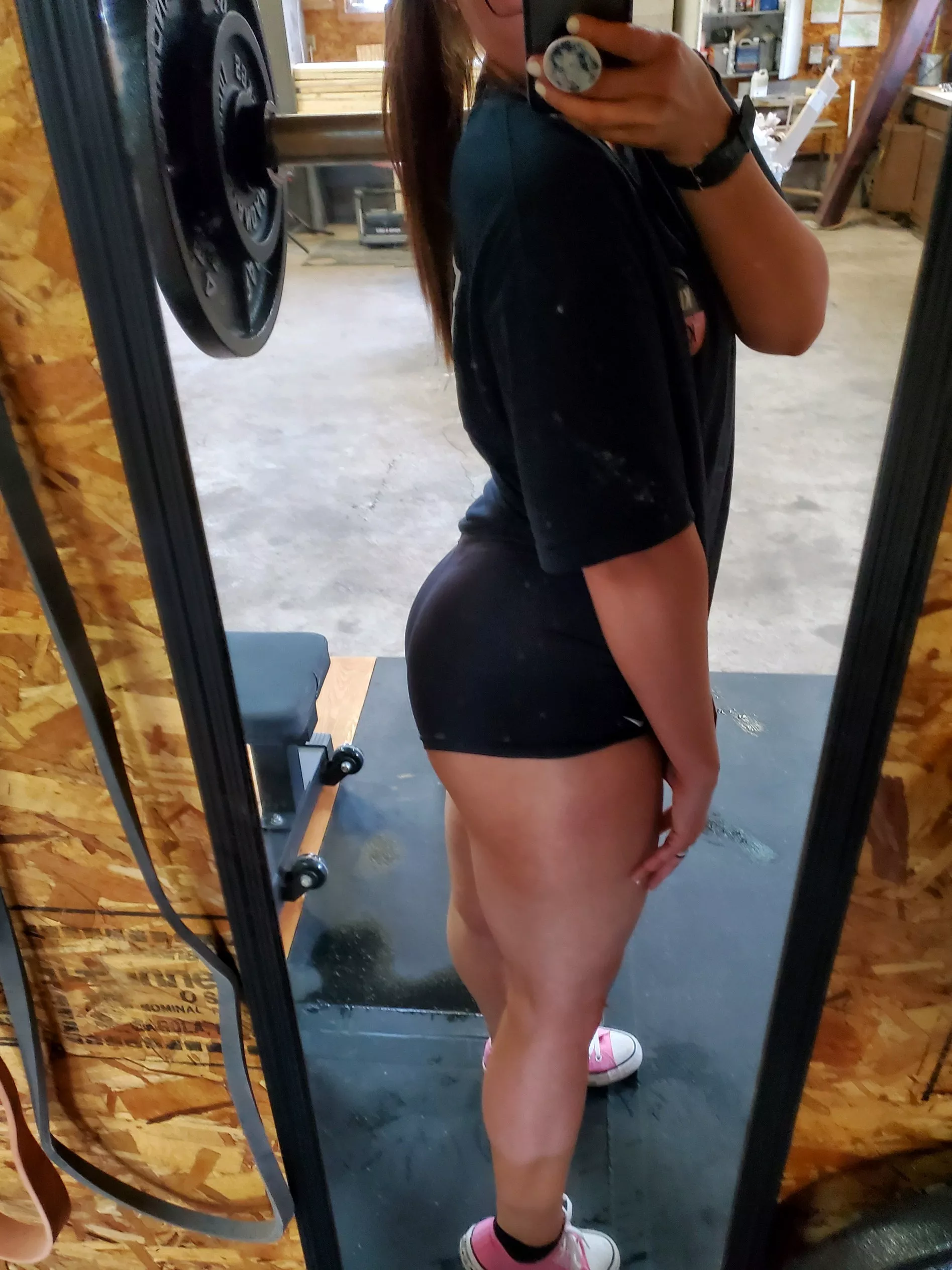 Flex Friday! Repping 185 like nothing Flex Friday! Repping 185 like nothing