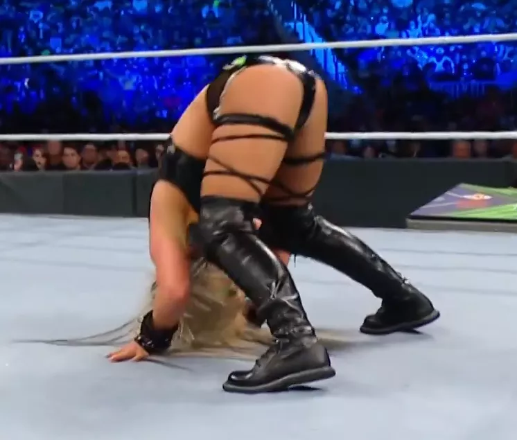 Flexible Liv Morgan Flexible Liv Morgan