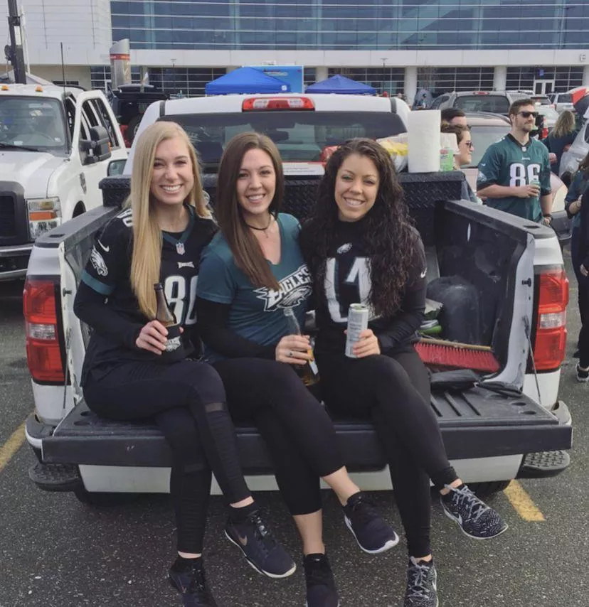 Fly eagles fly Fly eagles fly