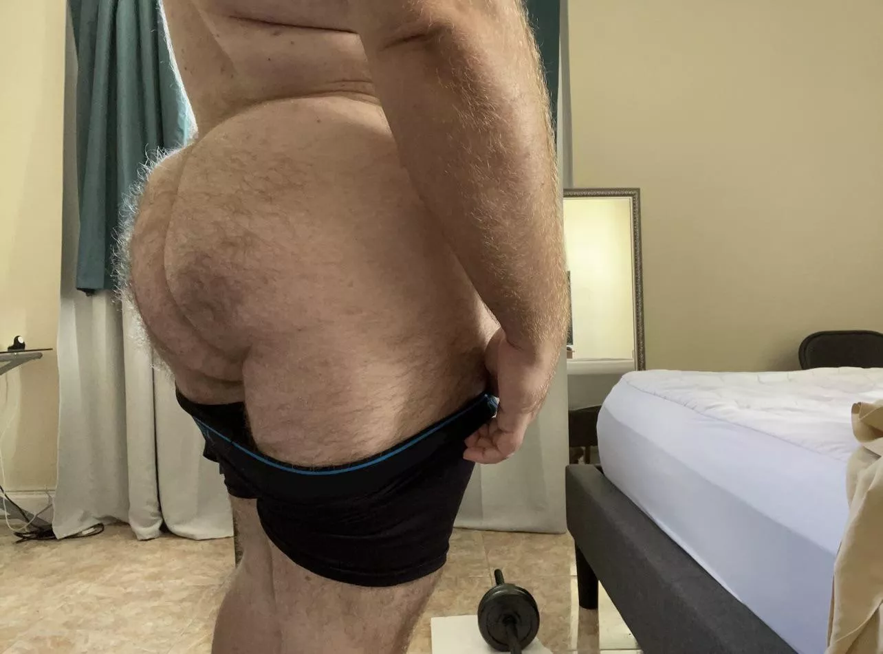 Follow me down the rabbit hole.. 🥵🍑 Follow me down the rabbit hole.. 🥵🍑