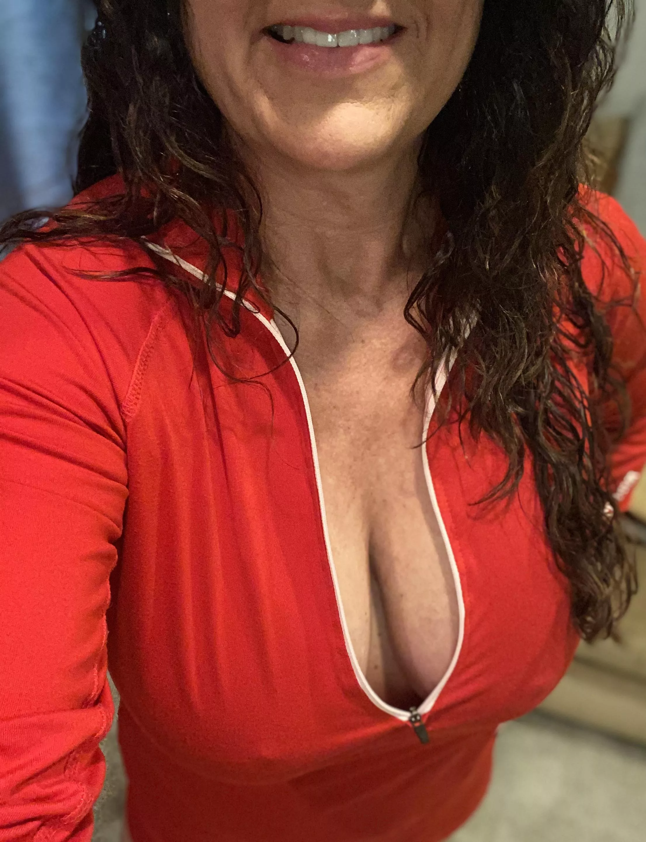 Football Saturdays 🏈 Think anyone at the tailgate will notice? 😉