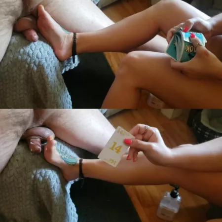 Footjob Card Game Dick Torment ππ¦ Who do you think won?? ππ