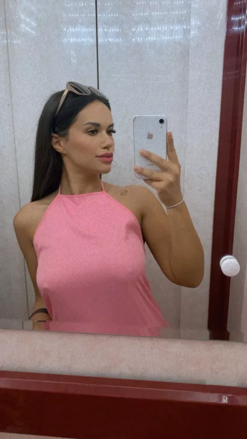 For a young girl like me, i need a old D in my life [F]