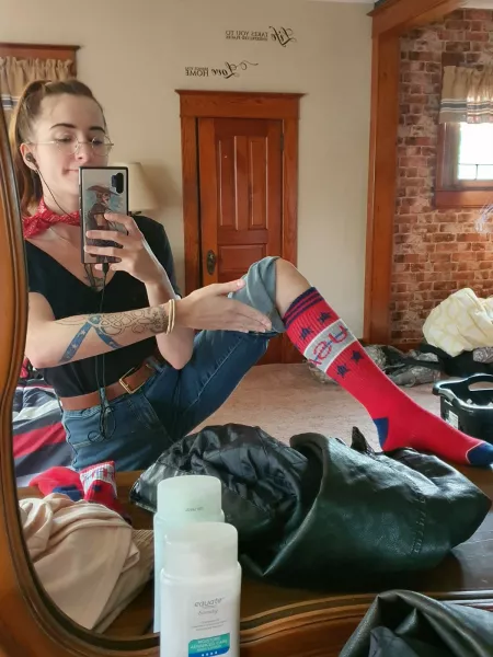 For once it's me inserting something big and thick into something American and not the other way around [23F🇩🇪]