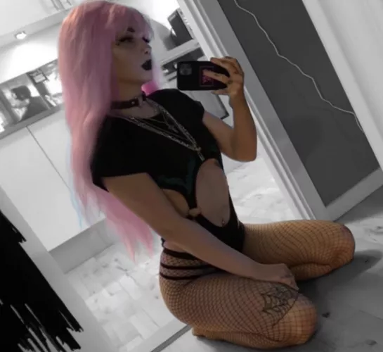 ♡ for the few who likes my posts ♡