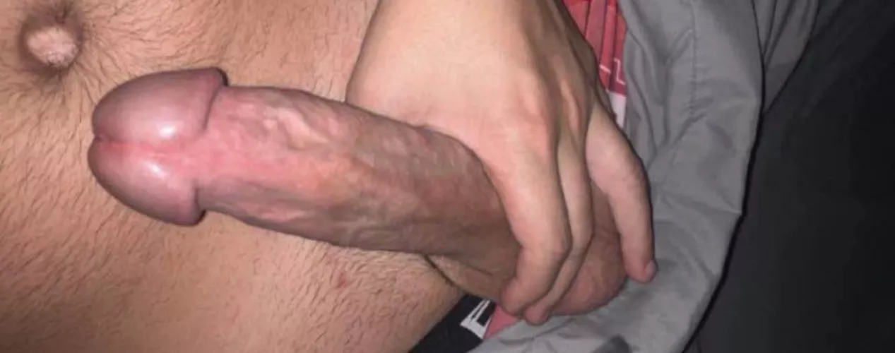 force my girlfriend in the corner and show her how a real woman rides her mans cock.