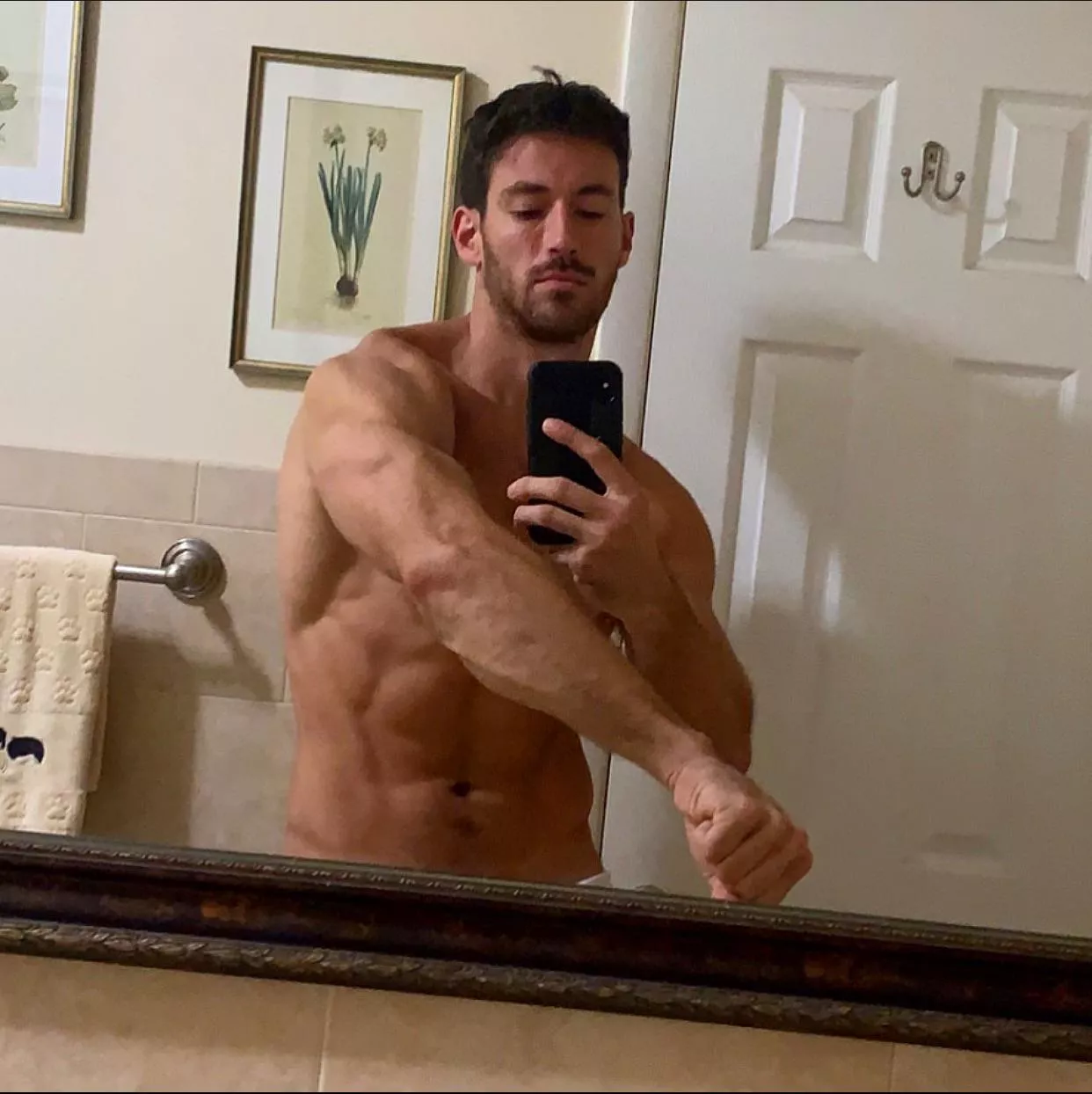 Forearm porn Forearm porn