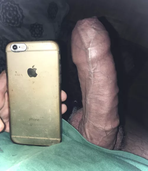 Found my old phone, thought it was bigger๐