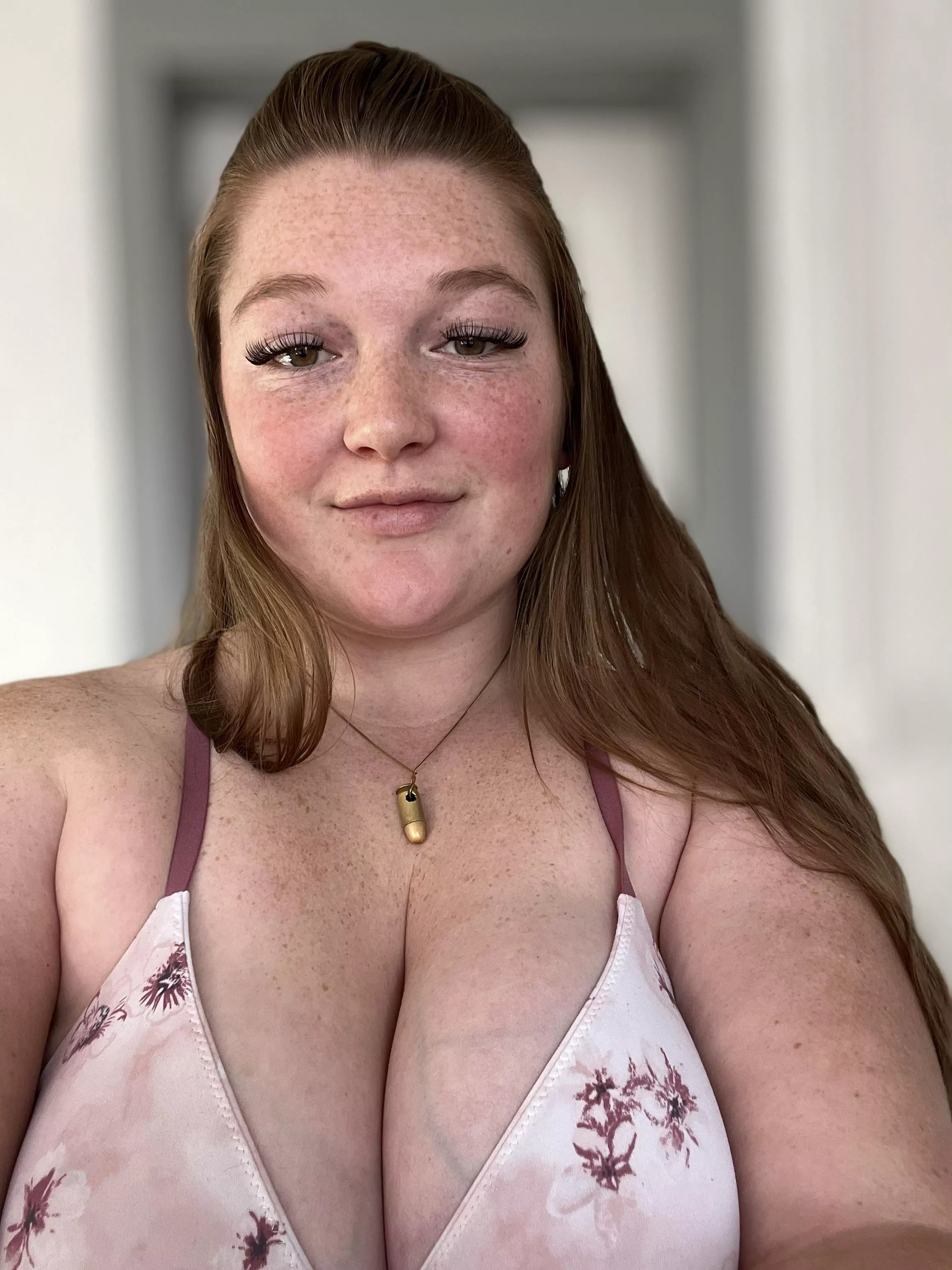 Freckles and veiny tits;)