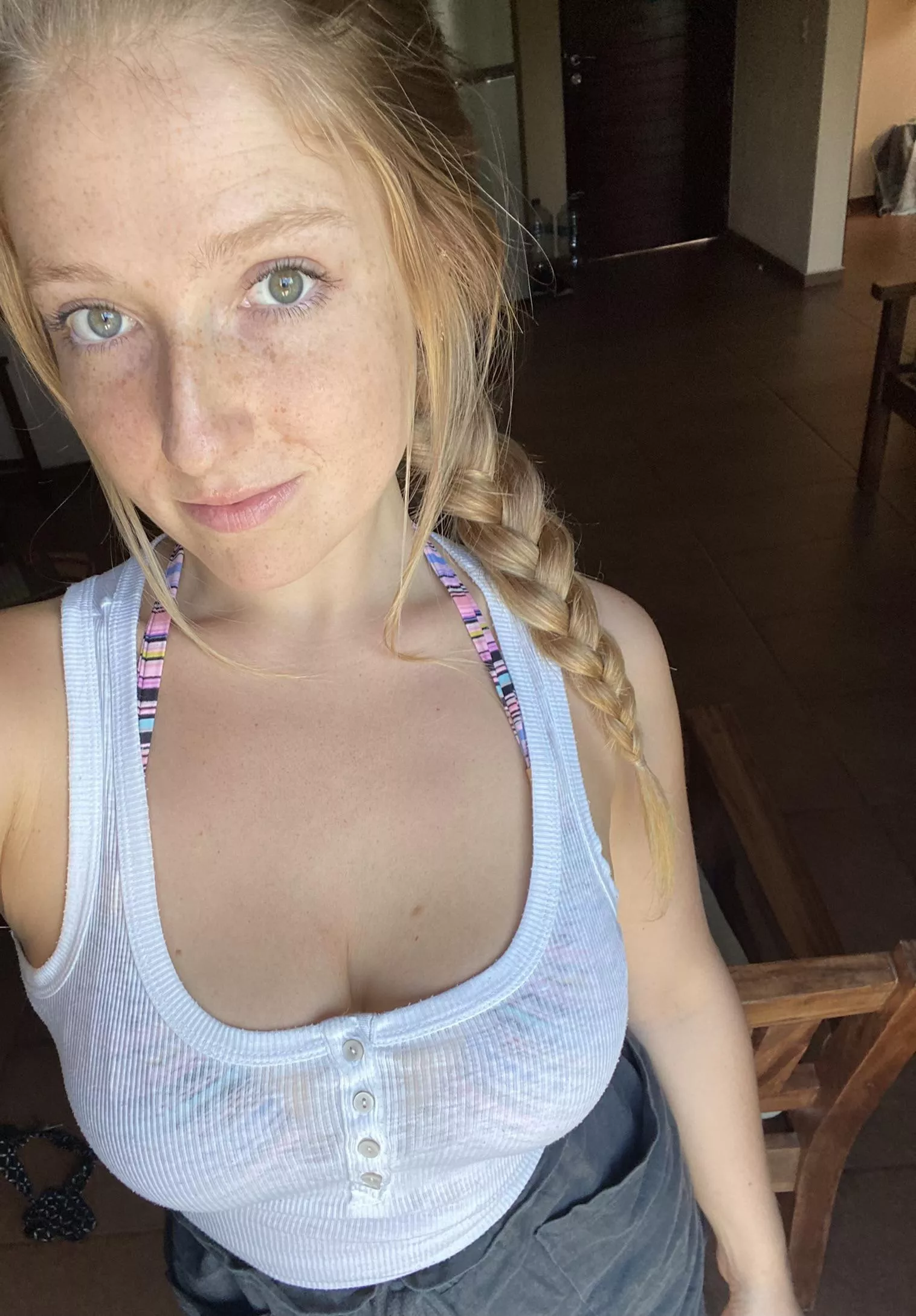 Freckles, red hair, green eyes.. just your typical ginger 🤷♀️😜 Freckles, red hair, green eyes.. just your typical ginger 🤷♀️😜