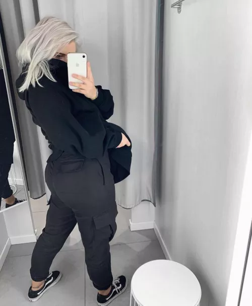 Free onlyfans link down below 😈