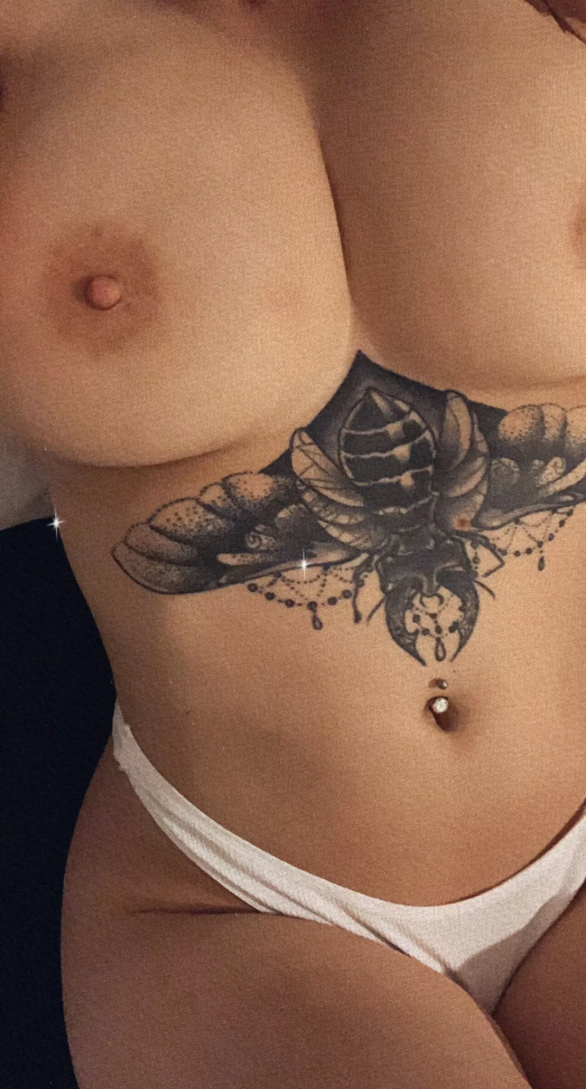 FREE TRIAL: would you cum on my belly or on my tits? FREE TRIAL: would you cum on my belly or on my tits?