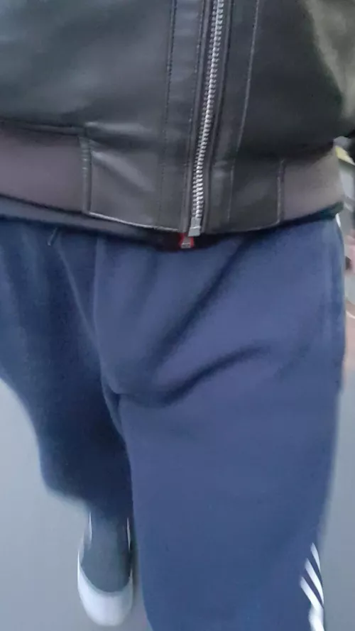 Freeballing in town. ππ»