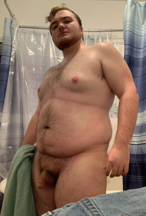 fresh out of the shower 🥴 fresh out of the shower 🥴