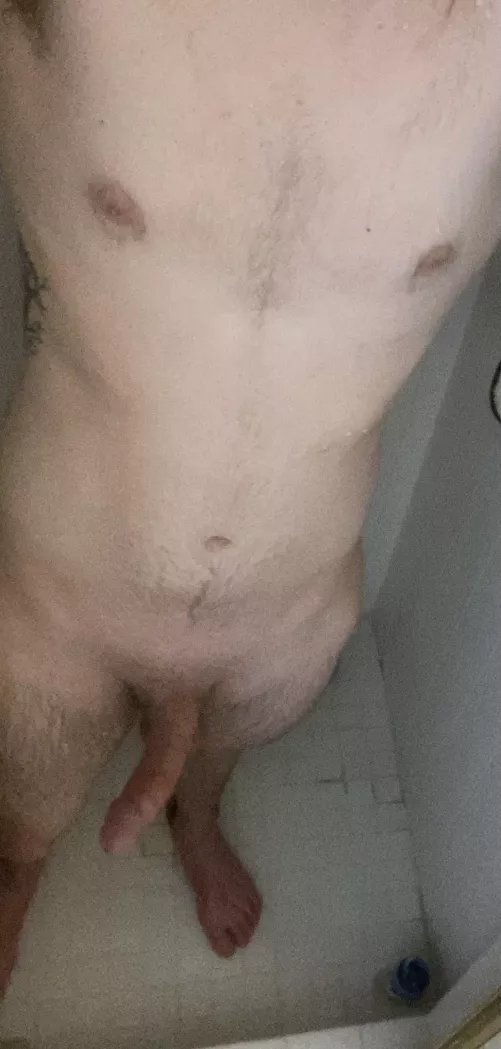 Fresh out of the shower ππ§care to hand me a towel?