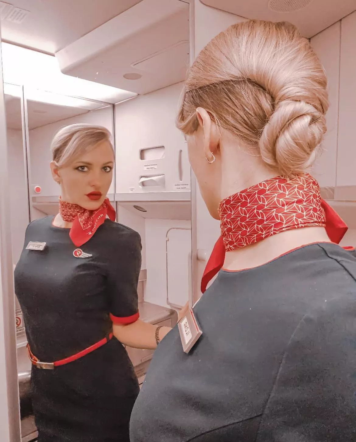 Freshen up before landing π·πΊ Freshen up before landing π·πΊ