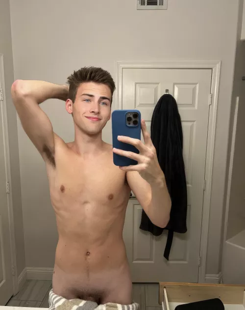 Freshly showered 😜