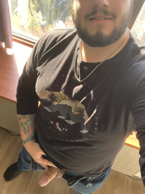 Friday at the hotel, who is comming Friday at the hotel, who is comming