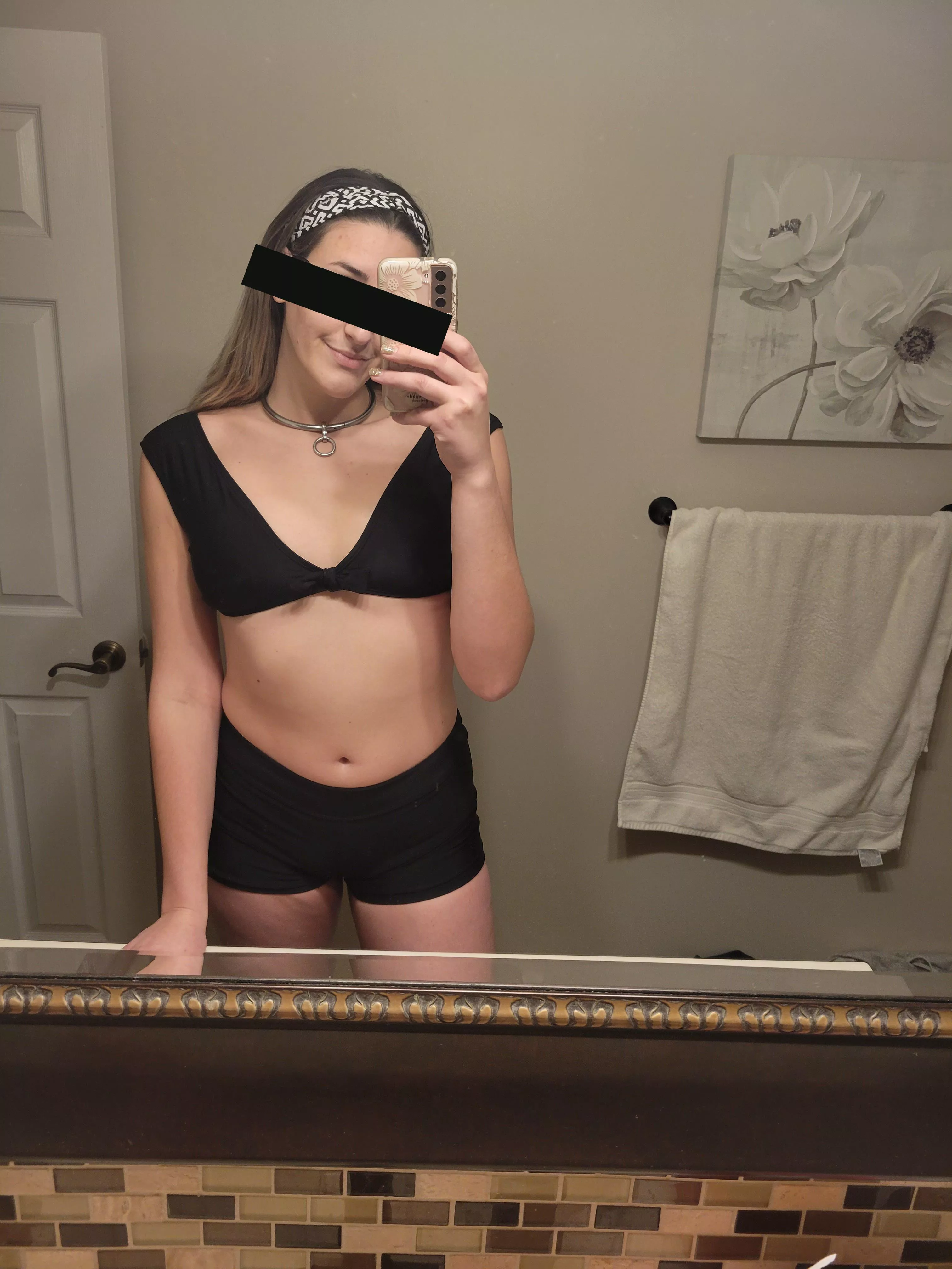 Friends finally asked about the collar last night in the hottub... Told them I have been owned for a while now ❤️ Friends finally asked about the collar last night in the hottub... Told them I have been owned for a while now ❤️