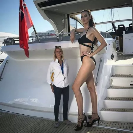 From Russia with legs