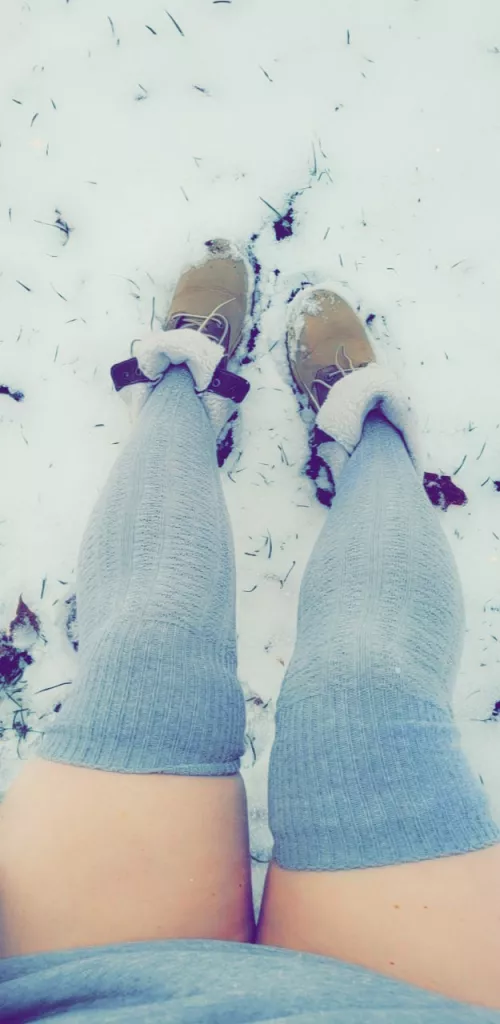 Froze my 🍑 for dis. I hopes you likes❄☃️ Froze my 🍑 for dis. I hopes you likes❄☃️
