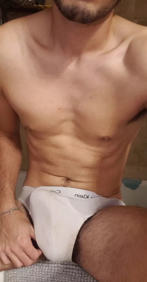 Fuck bro i want to taste your penis