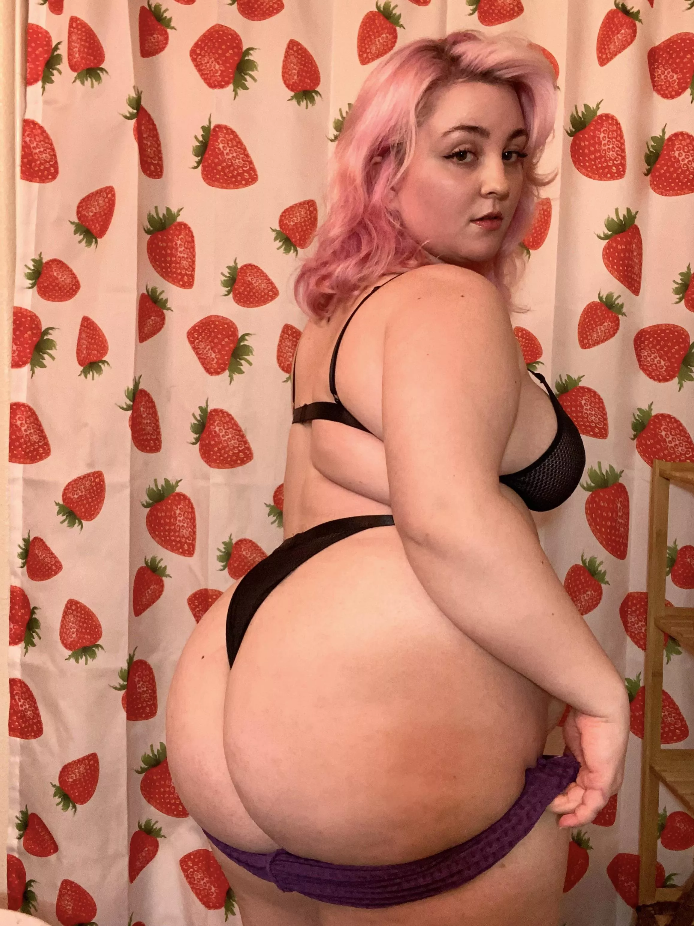 Fuck me raw for Valentine’s Day