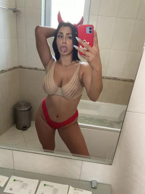 Fucking devil girl, what she wants πππ