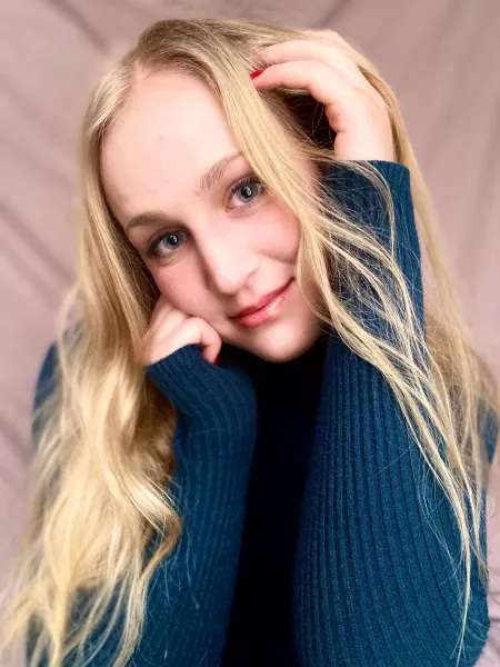 Fully dressed this time ????