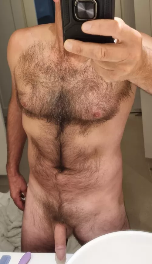 Furry trail in the mirror for you to follow π