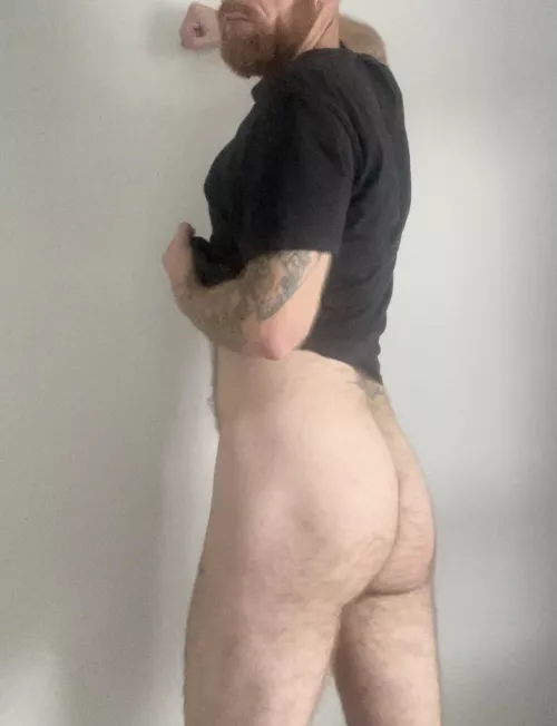 Fuzzy bum π