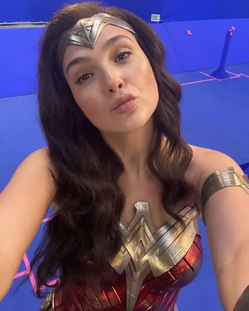 Gal Gadot is a wonderful milf