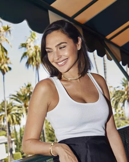 Gal Gadot is so sexy Gal Gadot is so sexy