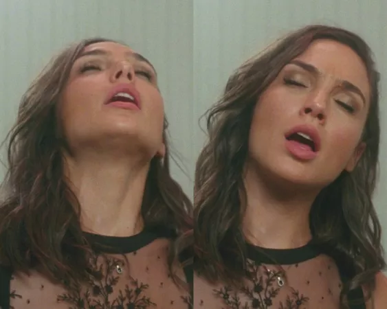 Gal Gadot masturbating Gal Gadot masturbating