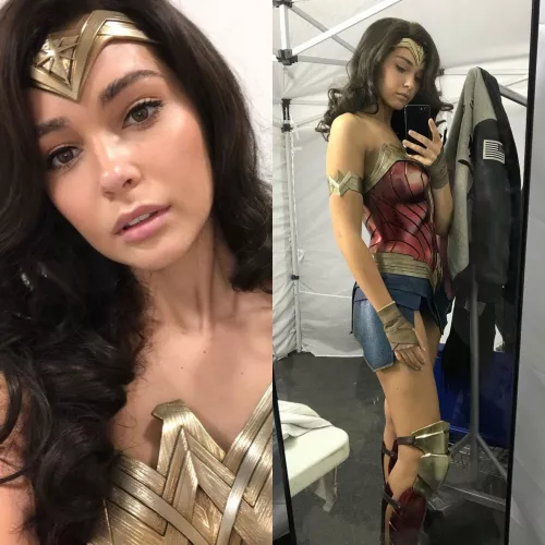 Gal Gadot's body double Caitlin Burles deserves some love Gal Gadot's body double Caitlin Burles deserves some love