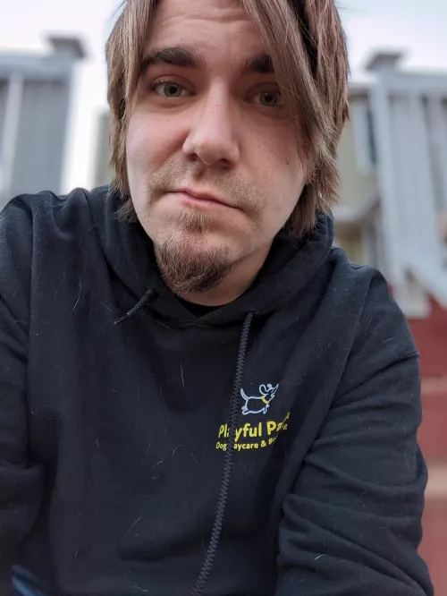 Gaming recommendations? Shoot me a message and lmk.