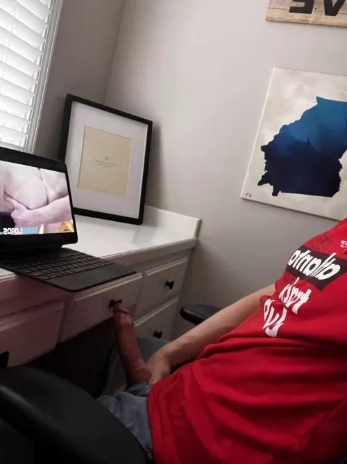 Gaming/work/porn station.