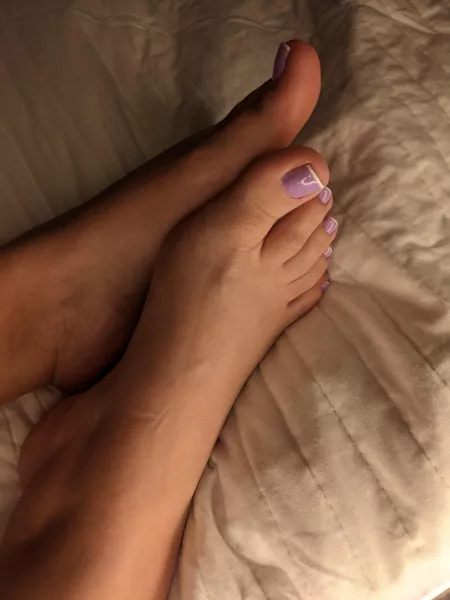 Gentle white and purple pedicure. What colour should I go for ? Gentle white and purple pedicure. What colour should I go for ?