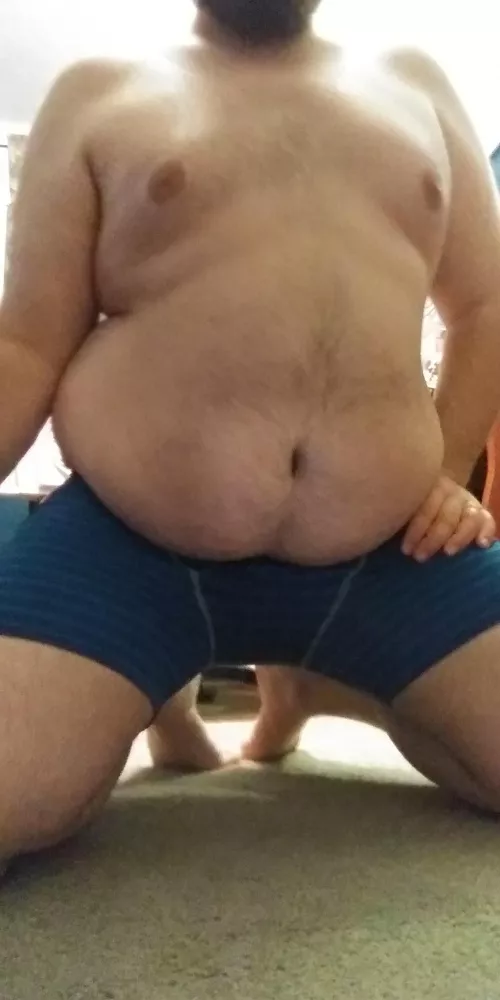 Gents, waiting patiently for you to blow...up my inbox! 😝 Ladies, wanna slide into your...DMs after a thirsty comment. 😘