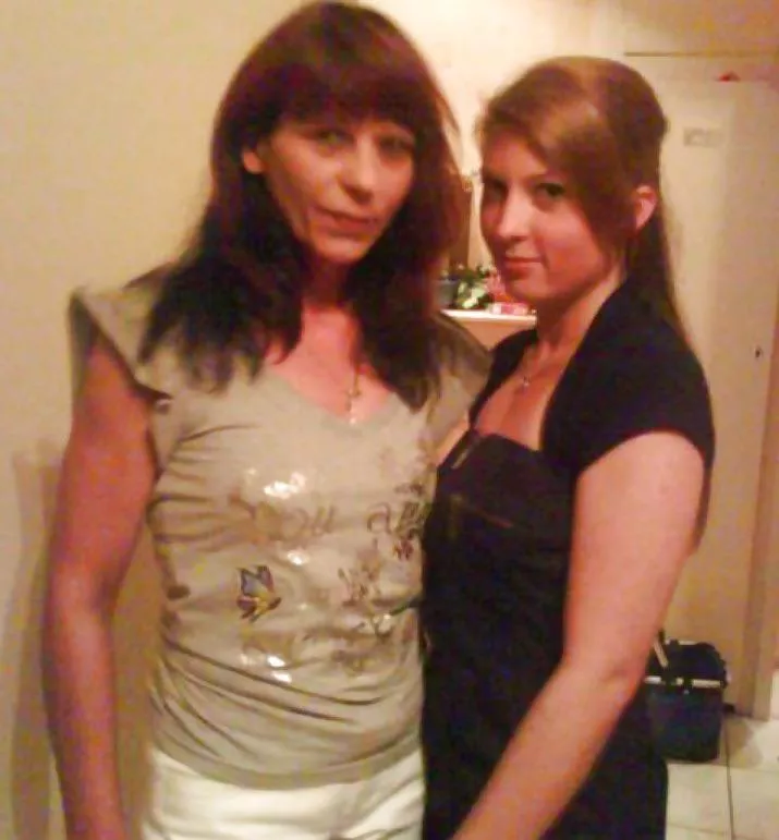 German Mother daughter