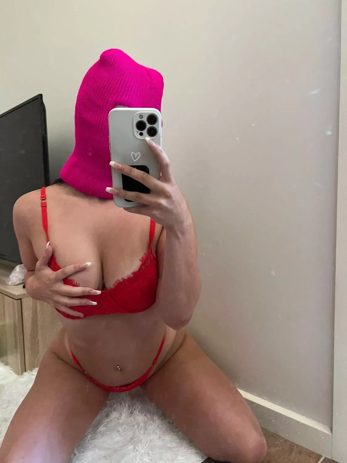 Get on your knees 😈 [domme]