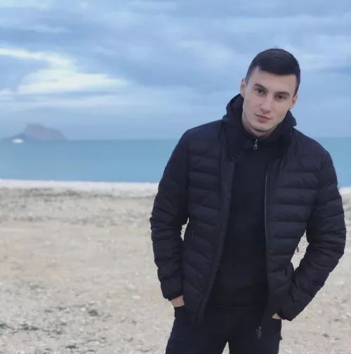 Getting colder but itโs still so good to take some walks and enjoy the beach and fresh air Getting colder but itโs still so good to take some walks and enjoy the beach and fresh air