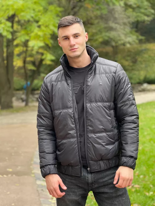 Getting colder here π what do u do to keep warm ? Getting colder here π what do u do to keep warm ?