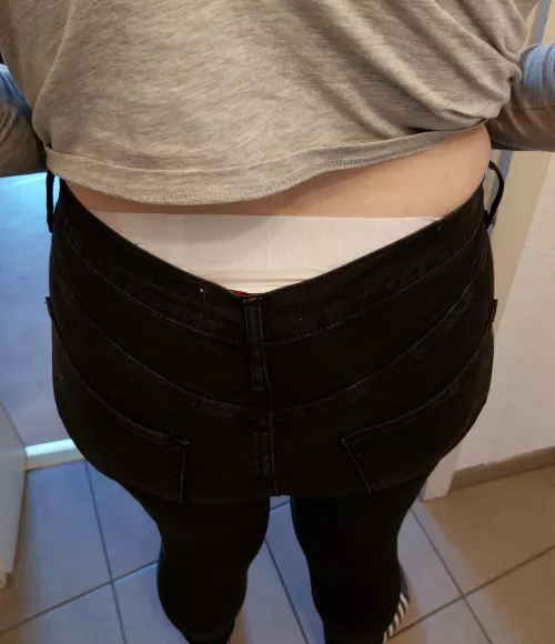 Getting dressed for the Christmas celebration 😋